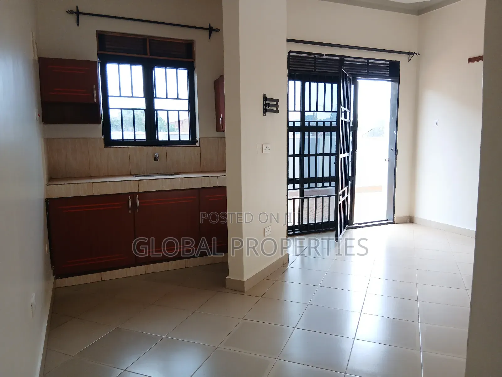 1bdrm Bungalow in Kamuli Rd, Central Division for rent in Central Division