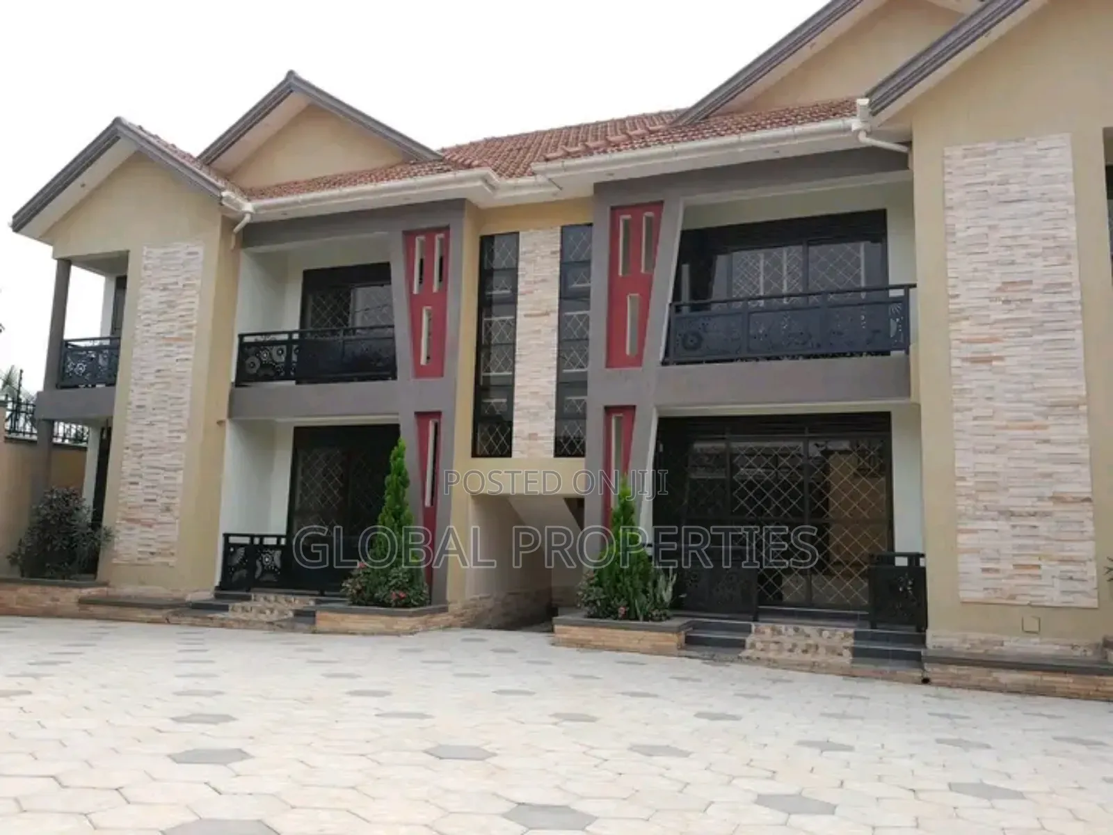 3bdrm Apartment in Mbalwa, Central Division for rent in Central Division
