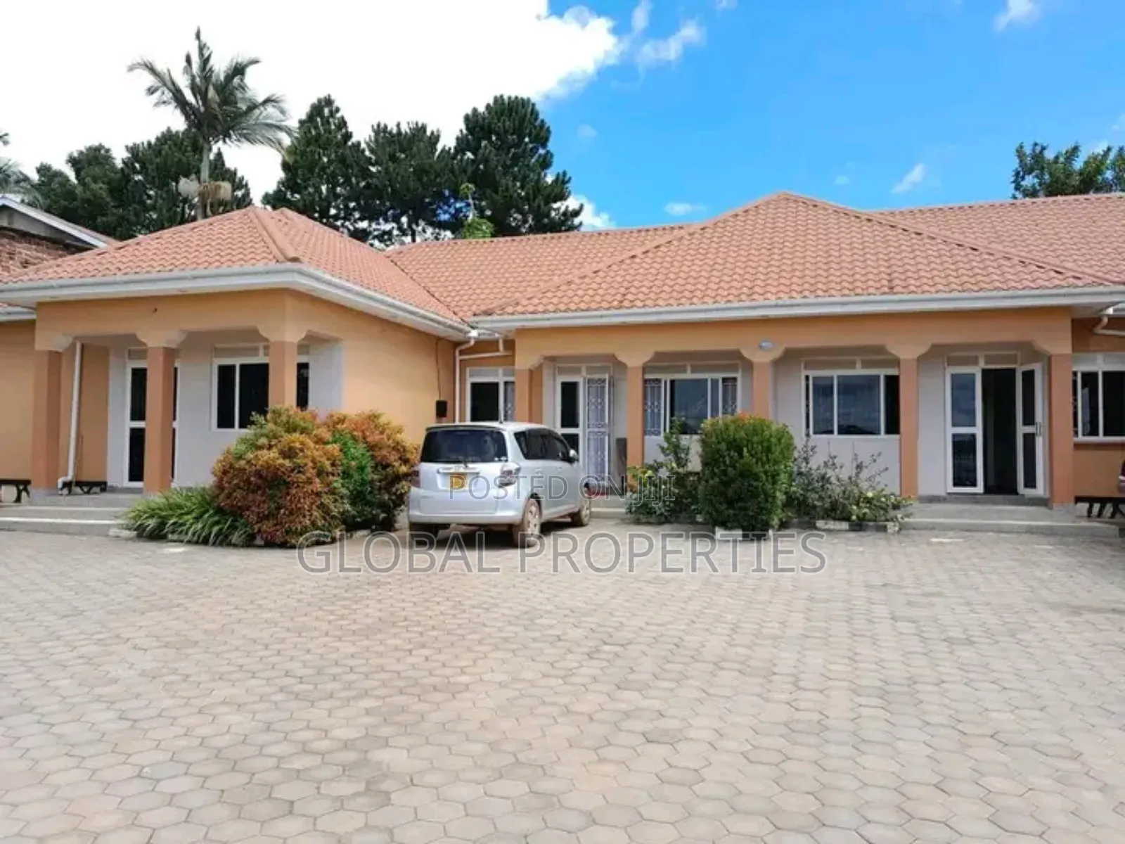 2bdrm Bungalow in Bweyogerere Mbalwa, Central Division for rent in Central Division
