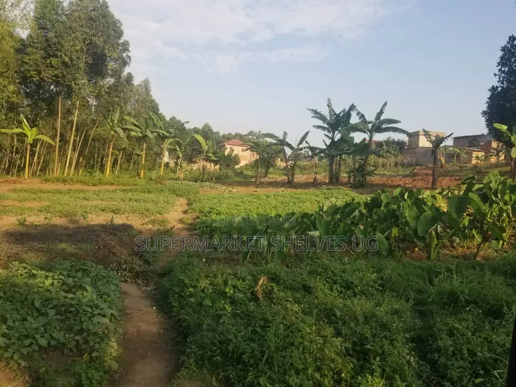 Commercial Land 5acrs on Sale in Bweyogerere Welspring 1.7m in Central Division