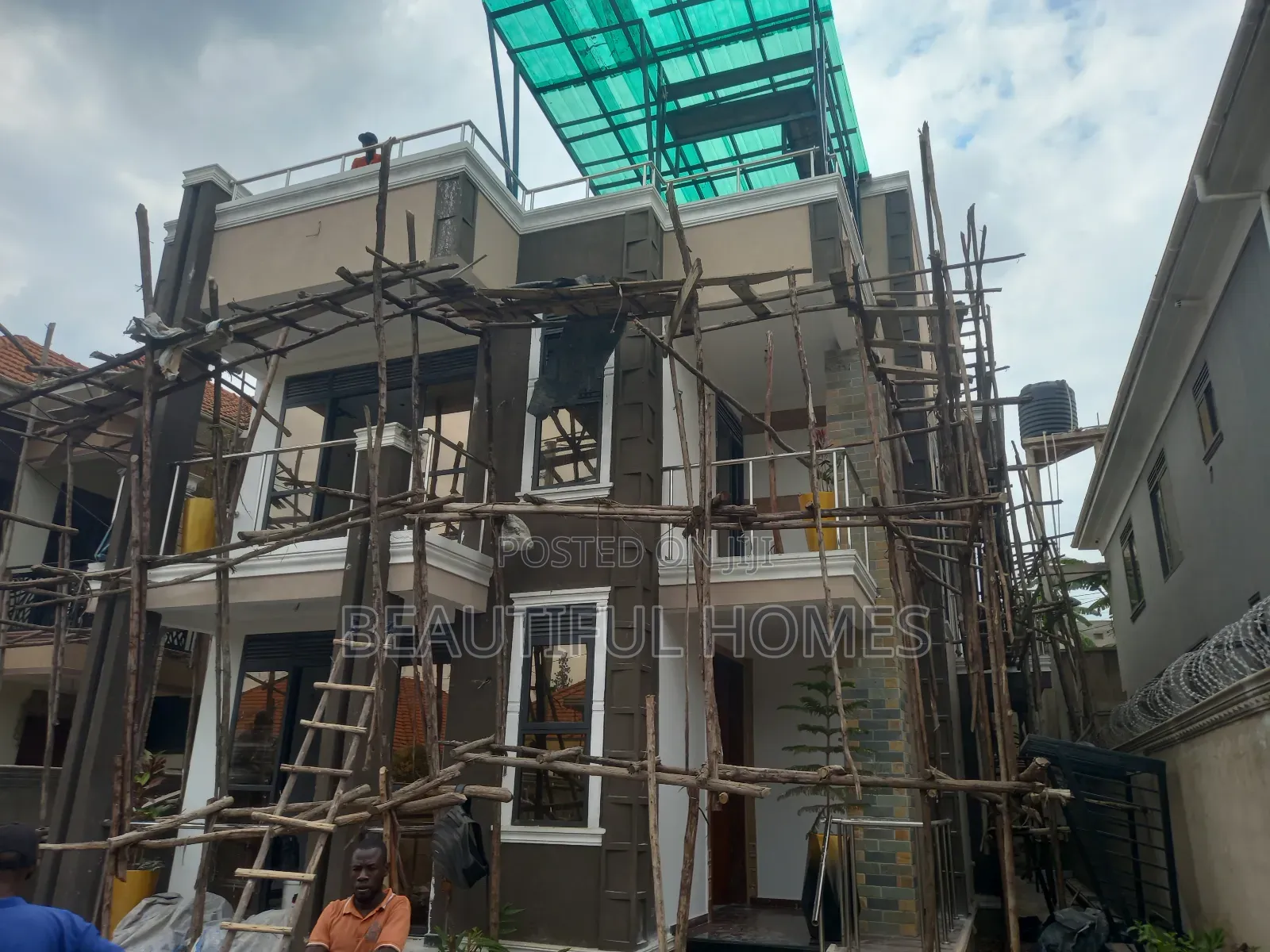 Furnished 5bdrm Duplex in Kira, Central Division for sale in Central Division
