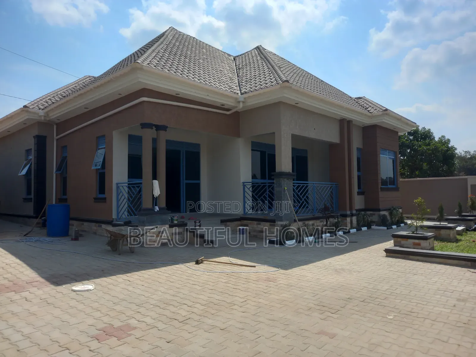 Furnished 4bdrm House in Kira for sale in Kira