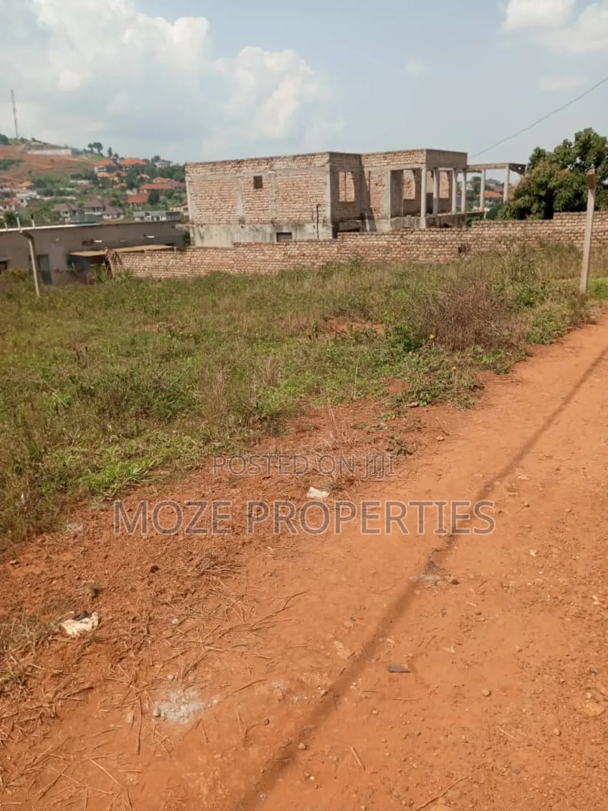Sonde Misindye Hill View 50x100 Plot for Sale. in Central Division