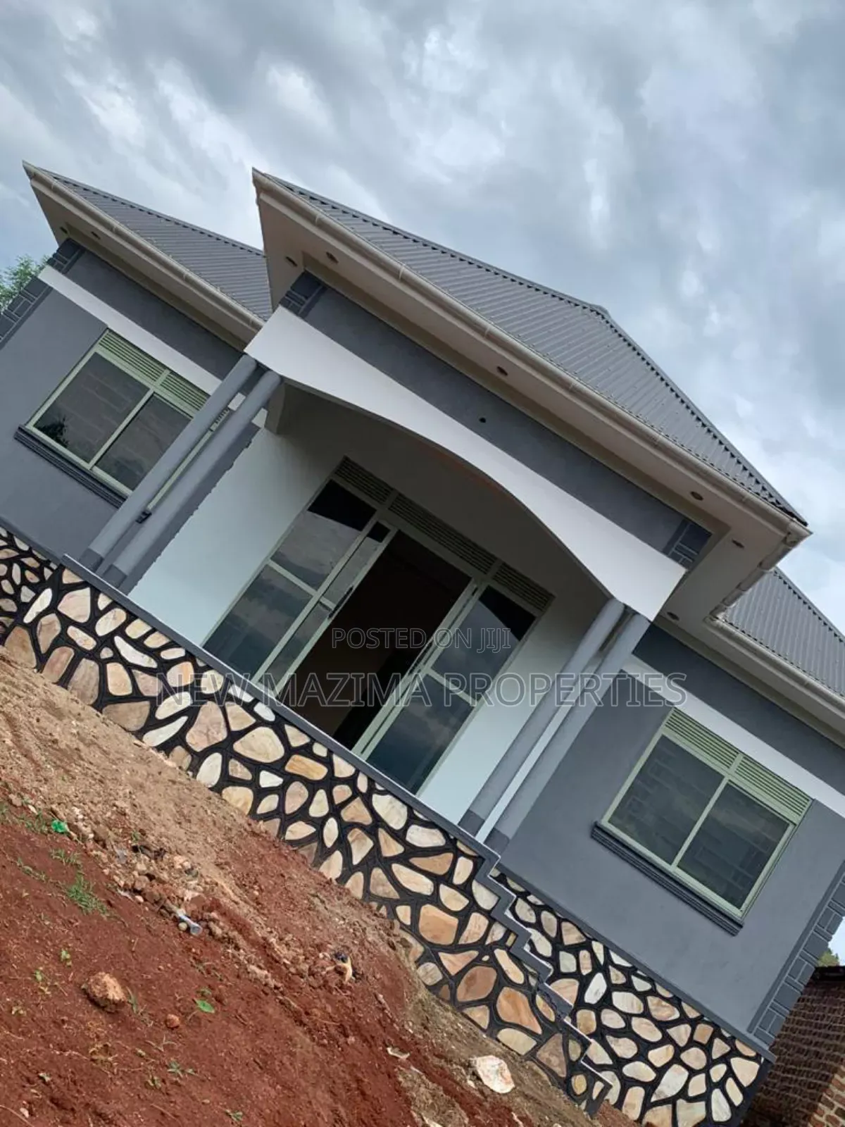 4bdrm Bungalow in Katende Masaka Rd, Central Division for sale in Central Division