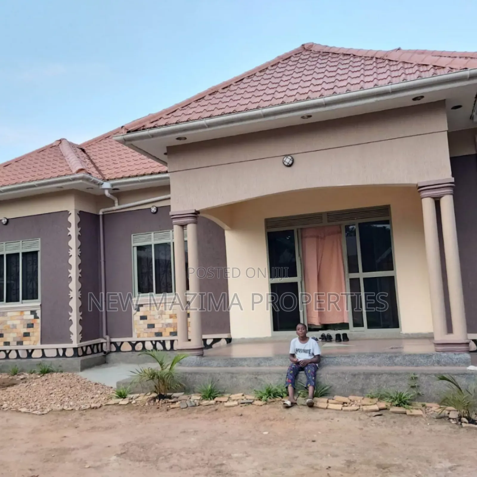 3bdrm Bungalow in Kawempe Kawanda, Central Division for sale in Central Division