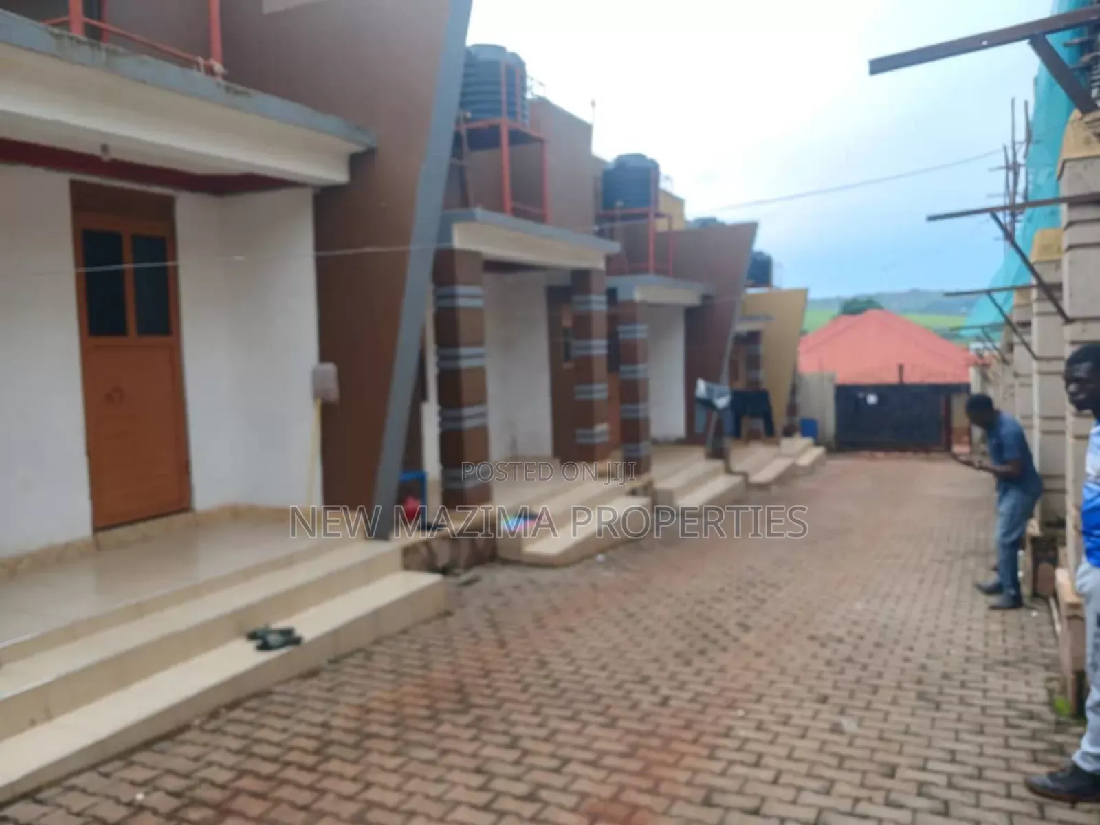 6bdrm House in Seguku Ntebe Rd, Central Division for sale in Central Division