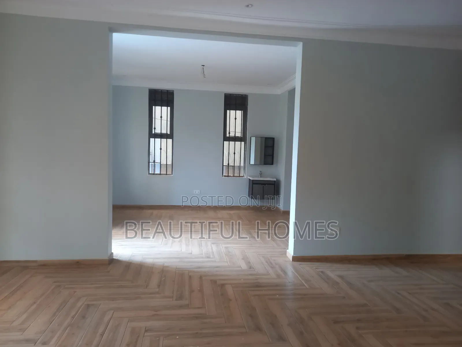 Furnished 4bdrm Duplex in Kira Rich, Central Division for sale in Central Division