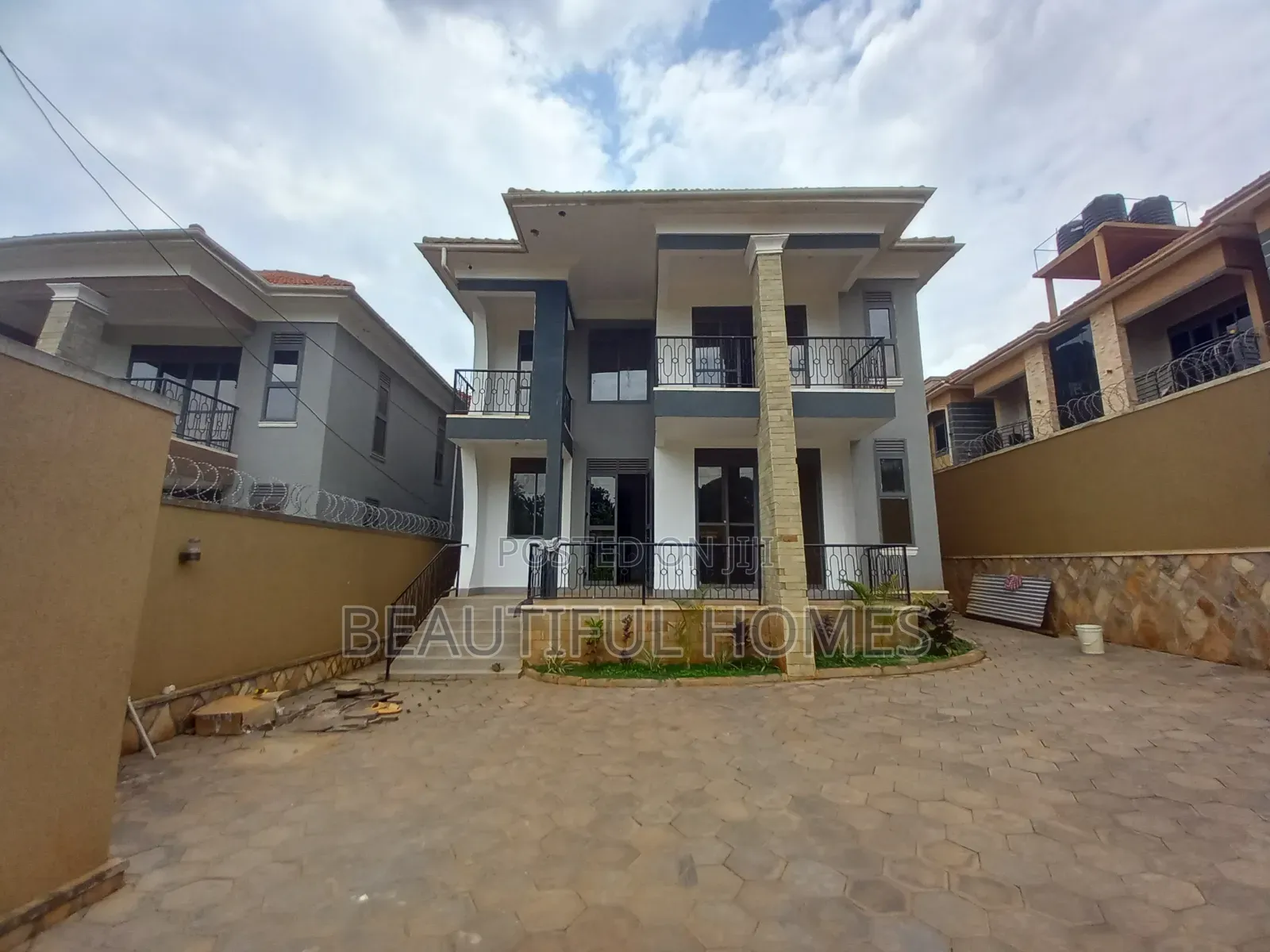 Furnished 4bdrm House in Kira for sale in Kira