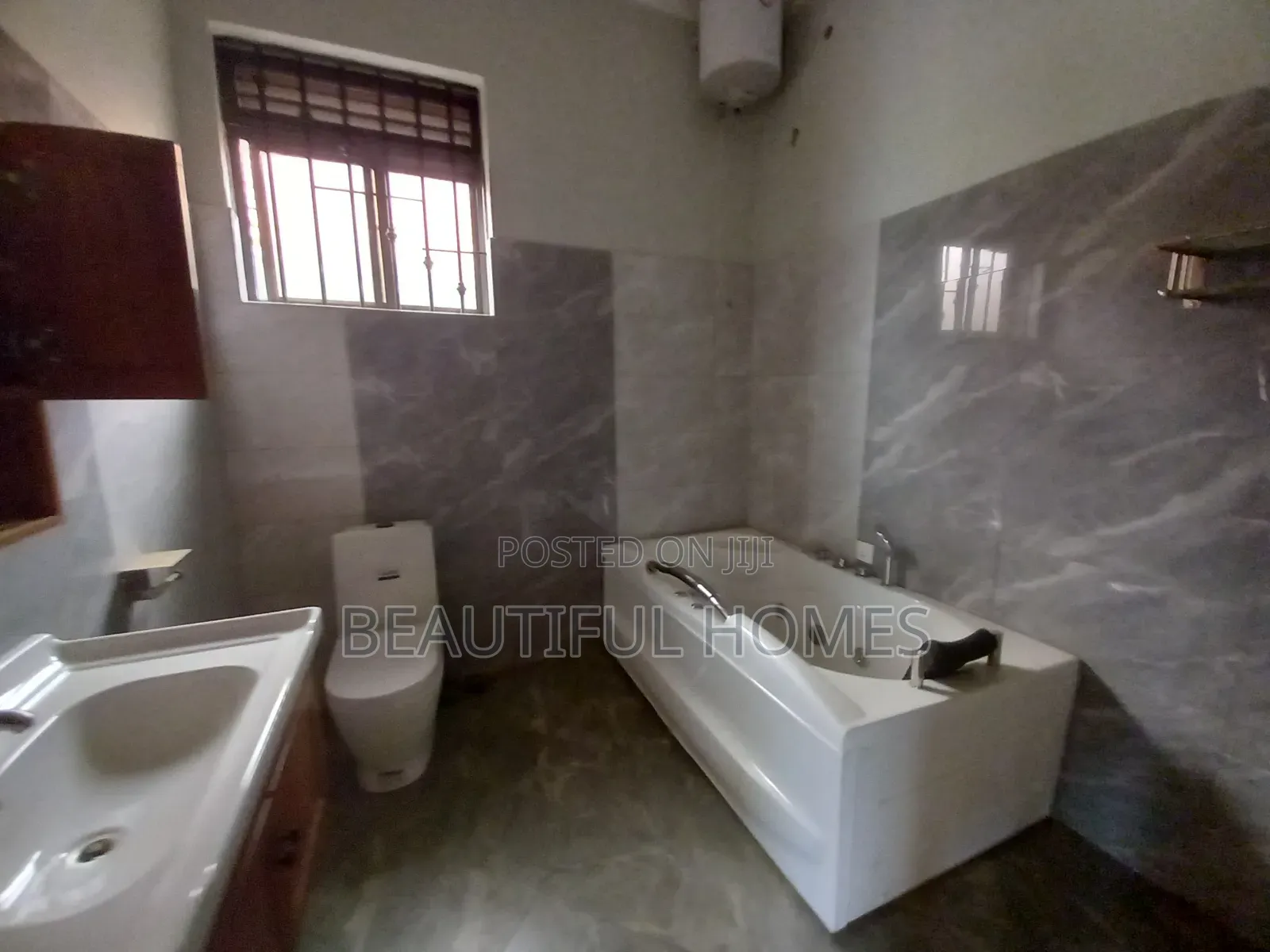 Furnished 4bdrm House in Kira for sale in Kira