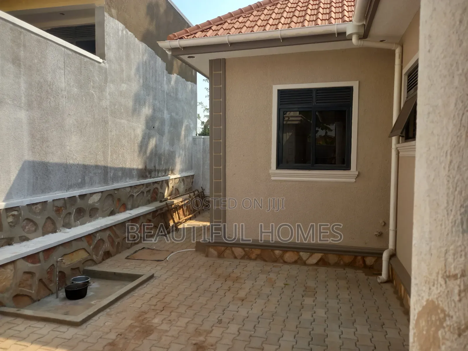 Furnished 4bdrm House in Kira for sale in Kira