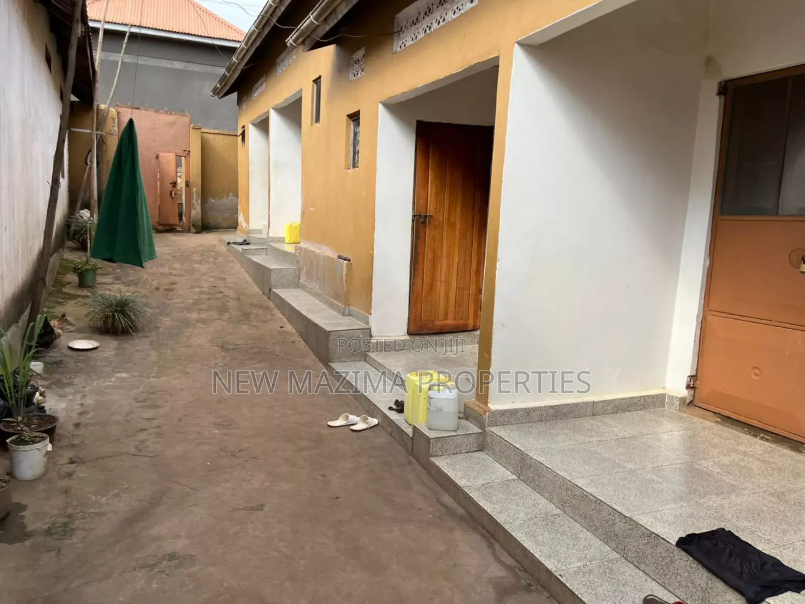 4bdrm House in Nansana, Central Division for sale in Central Division