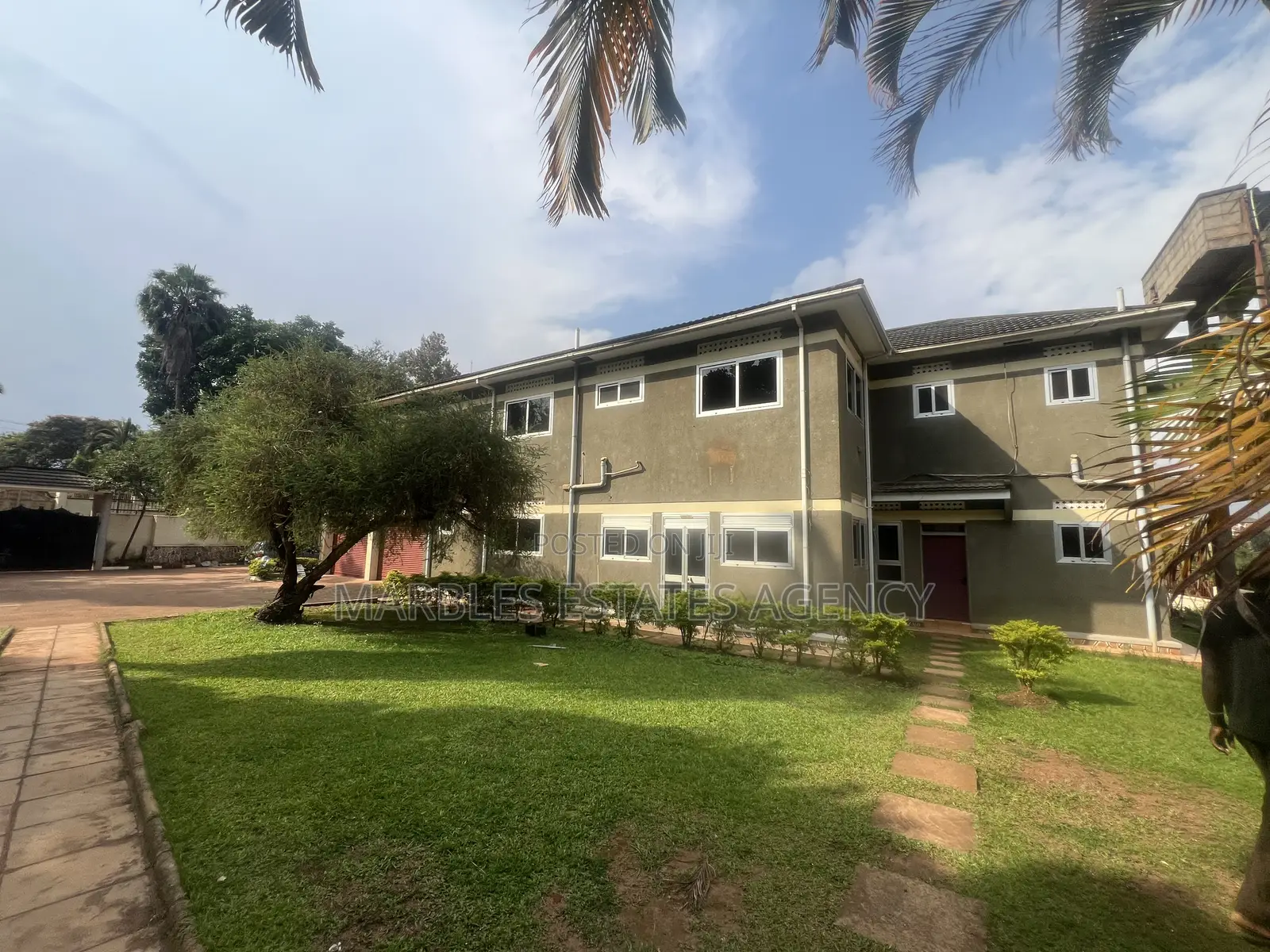 7bdrm Bungalow in Naguru, Central Division for rent in Central Division