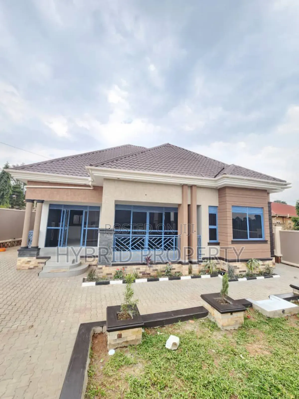 3bdrm House in Kira~Kimwanyi In for sale in Kira