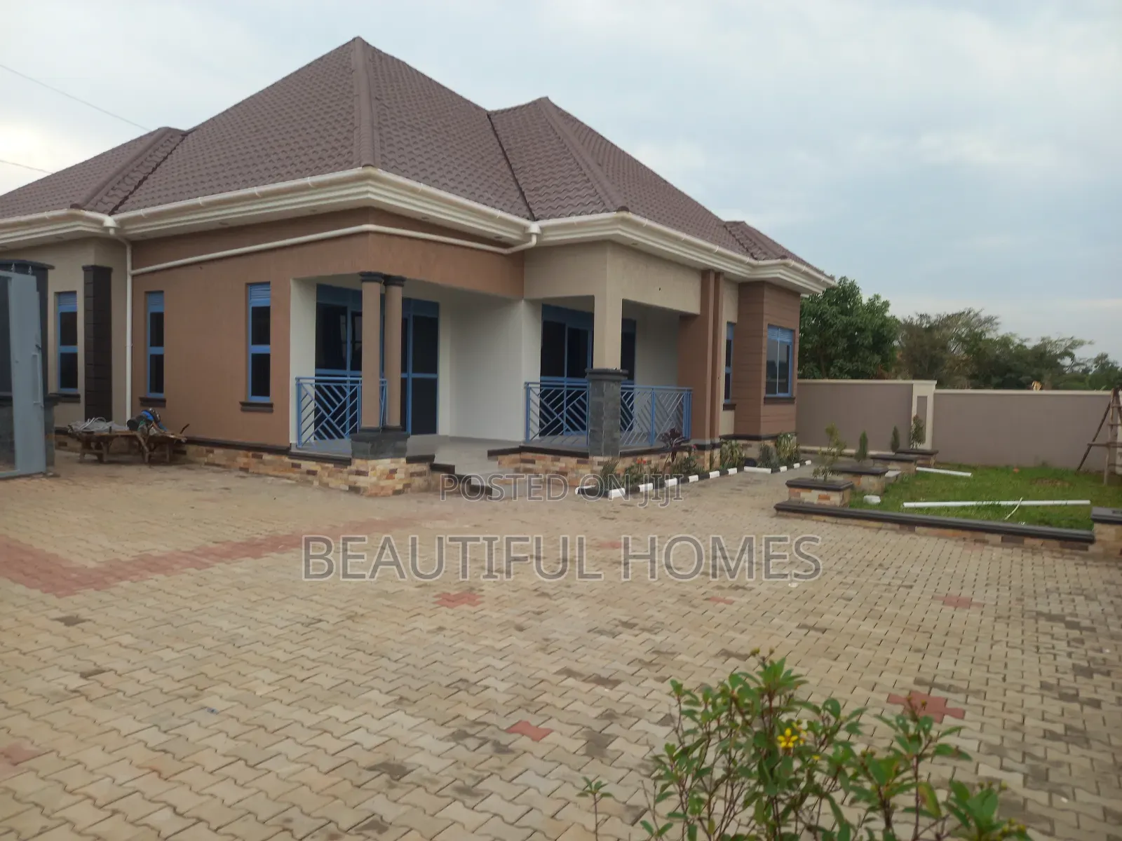 Furnished 4bdrm House in Kira for sale in Kira