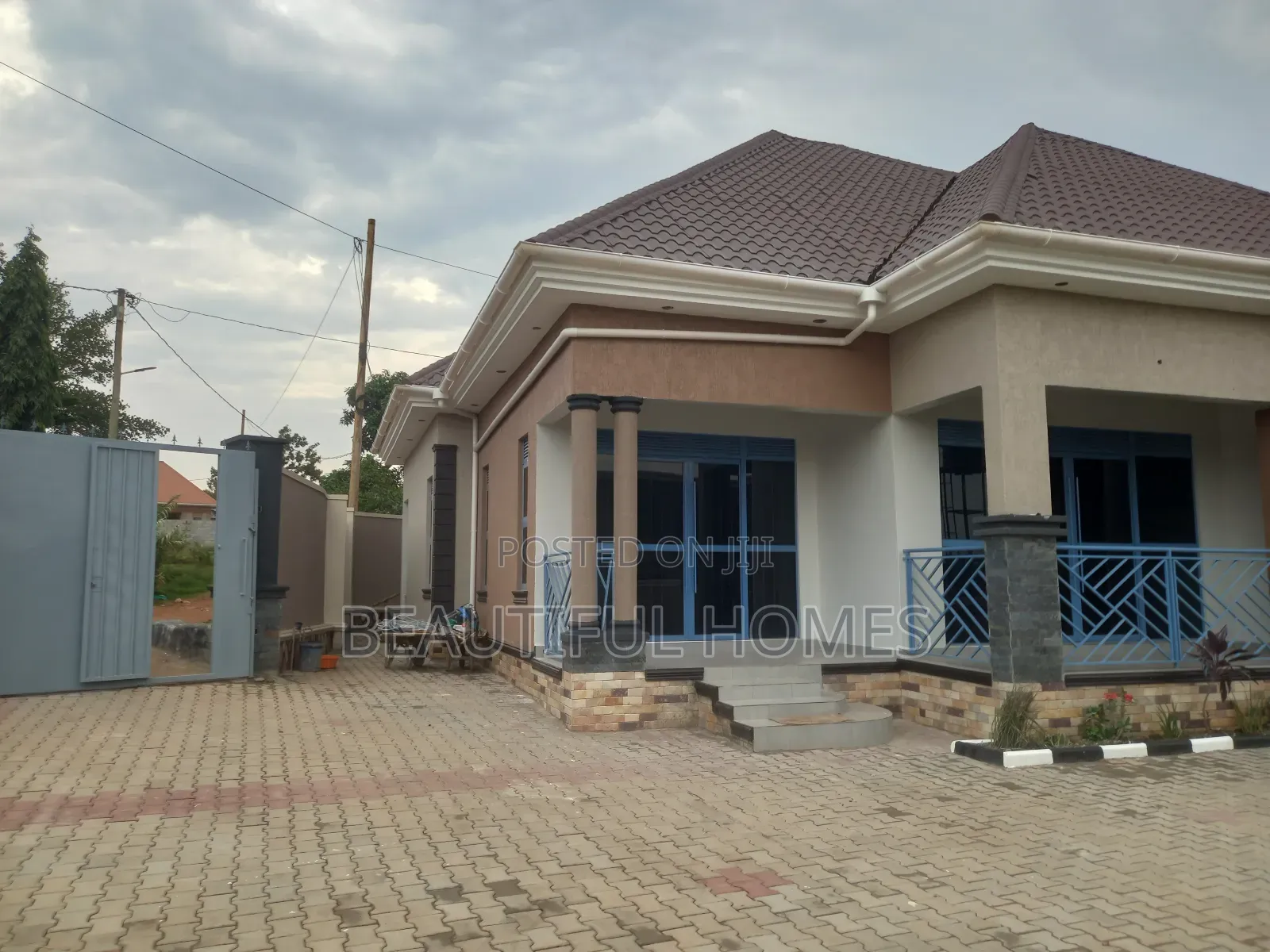 Furnished 4bdrm House in Kira for sale in Kira