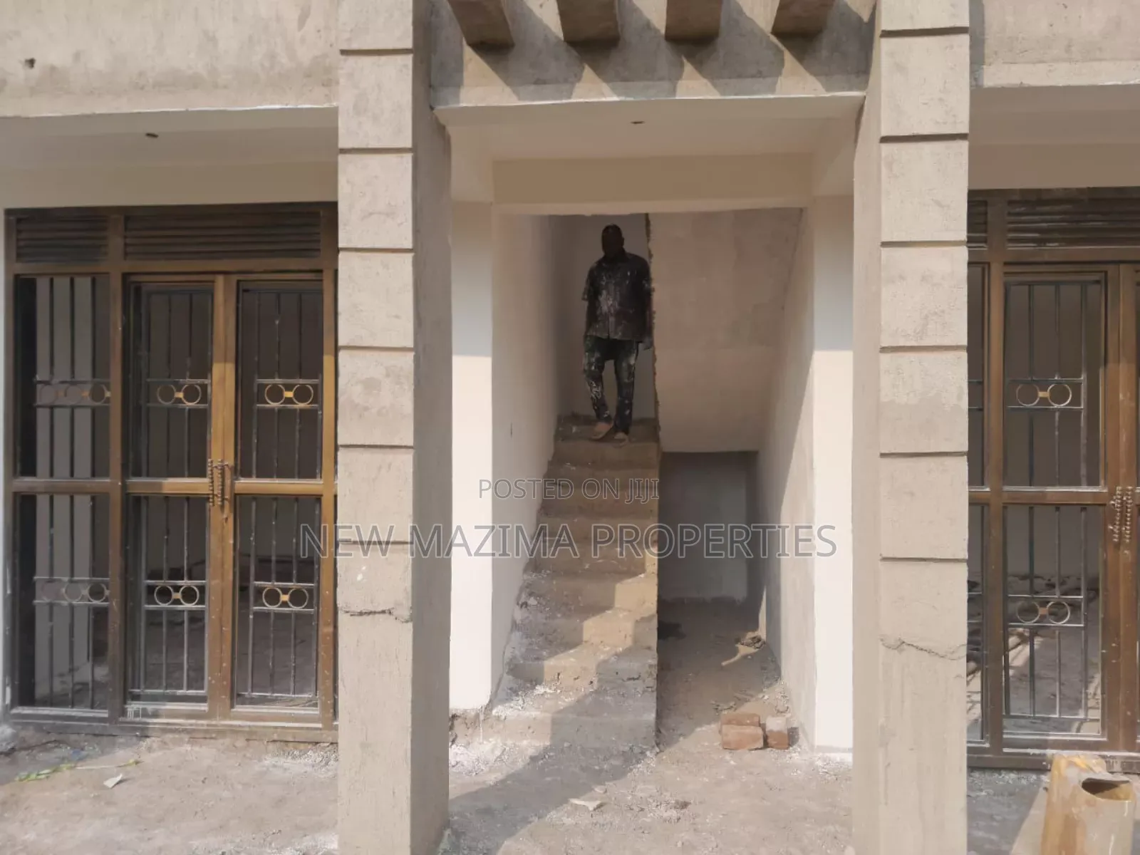 4bdrm Block of Flats in Bulenga Buloba Town, Central Division for sale in Central Division