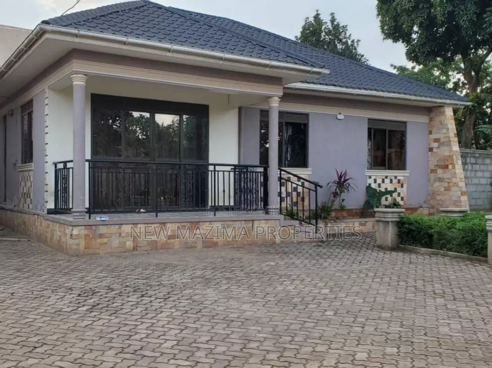 3bdrm Bungalow in Kawempe Kawanda, Central Division for sale in Central Division
