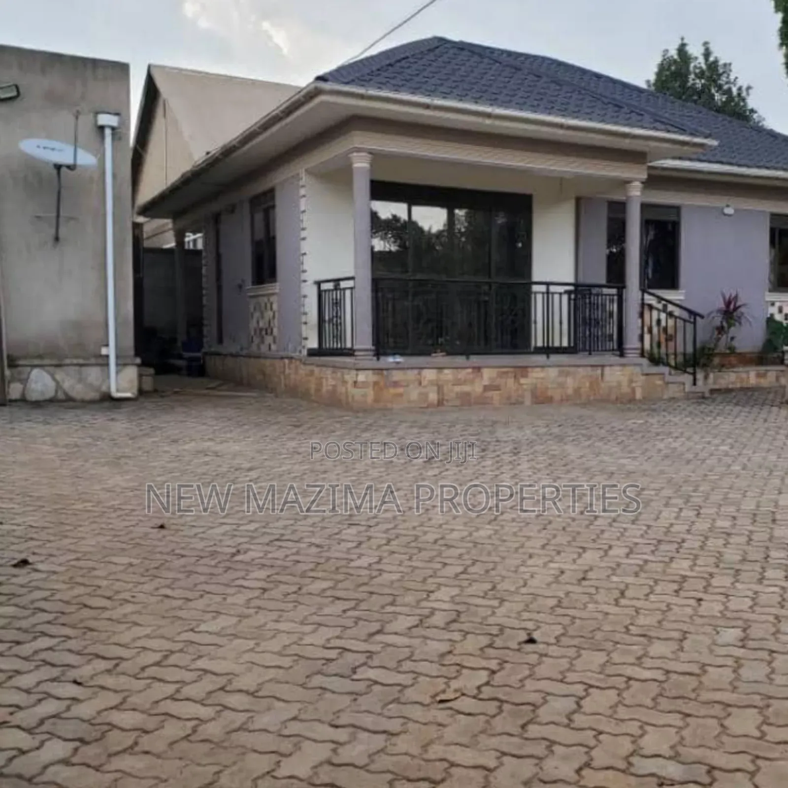 3bdrm Bungalow in Kawempe Kawanda, Central Division for sale in Central Division