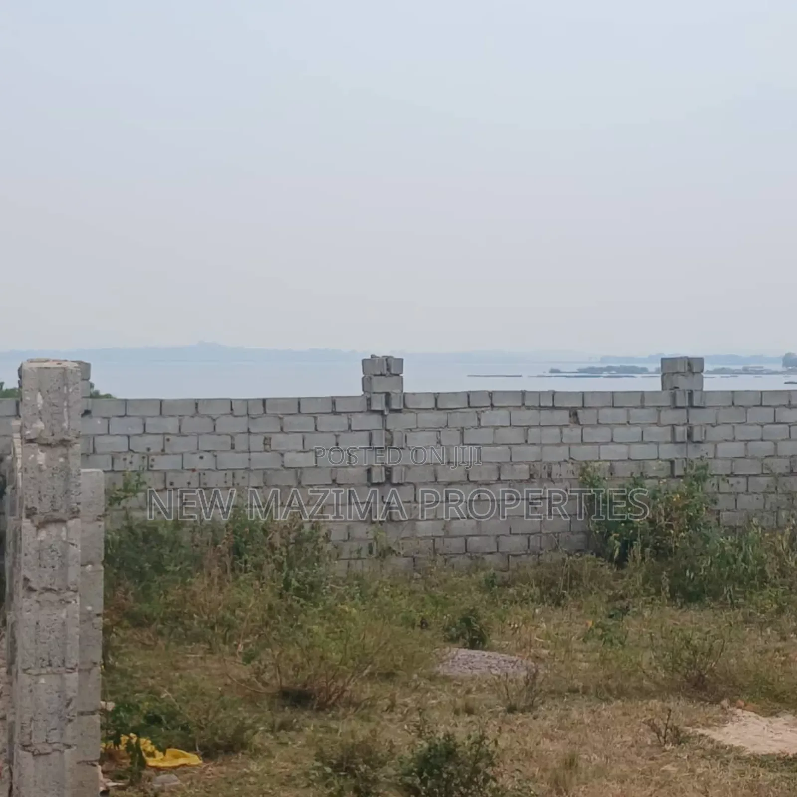 Beautiful Plot in Fence With Lakeview Onsale After Munyonyo in Central Division