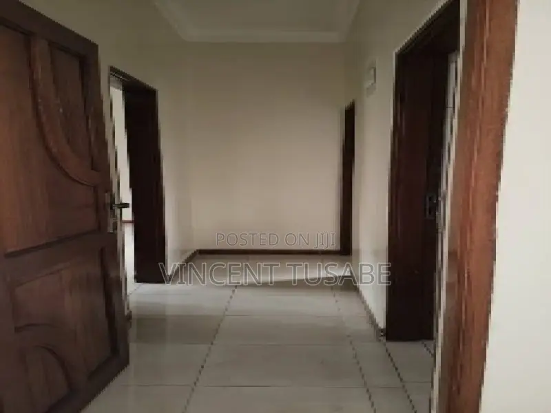 3bdrm Bungalow in Good Sherperd Lane, Goma for rent in Goma