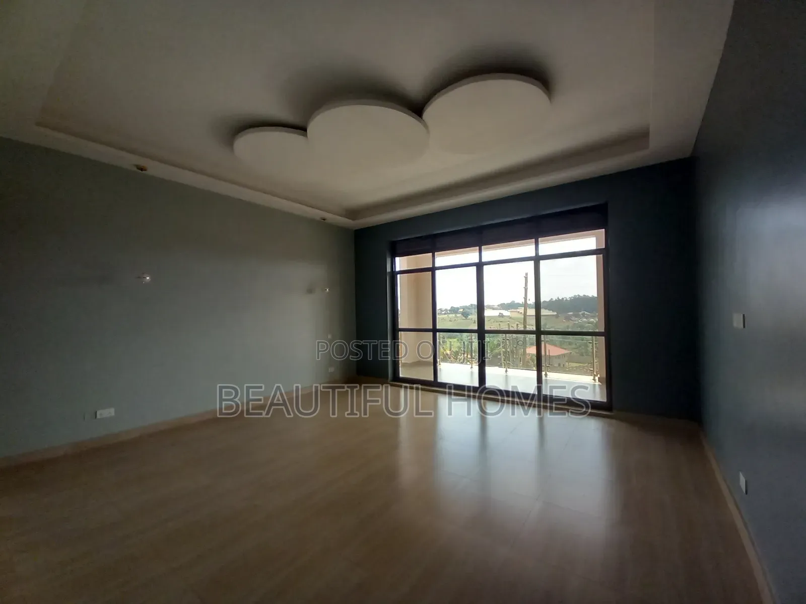 Furnished 6bdrm Mansion in Kira for sale in Kira