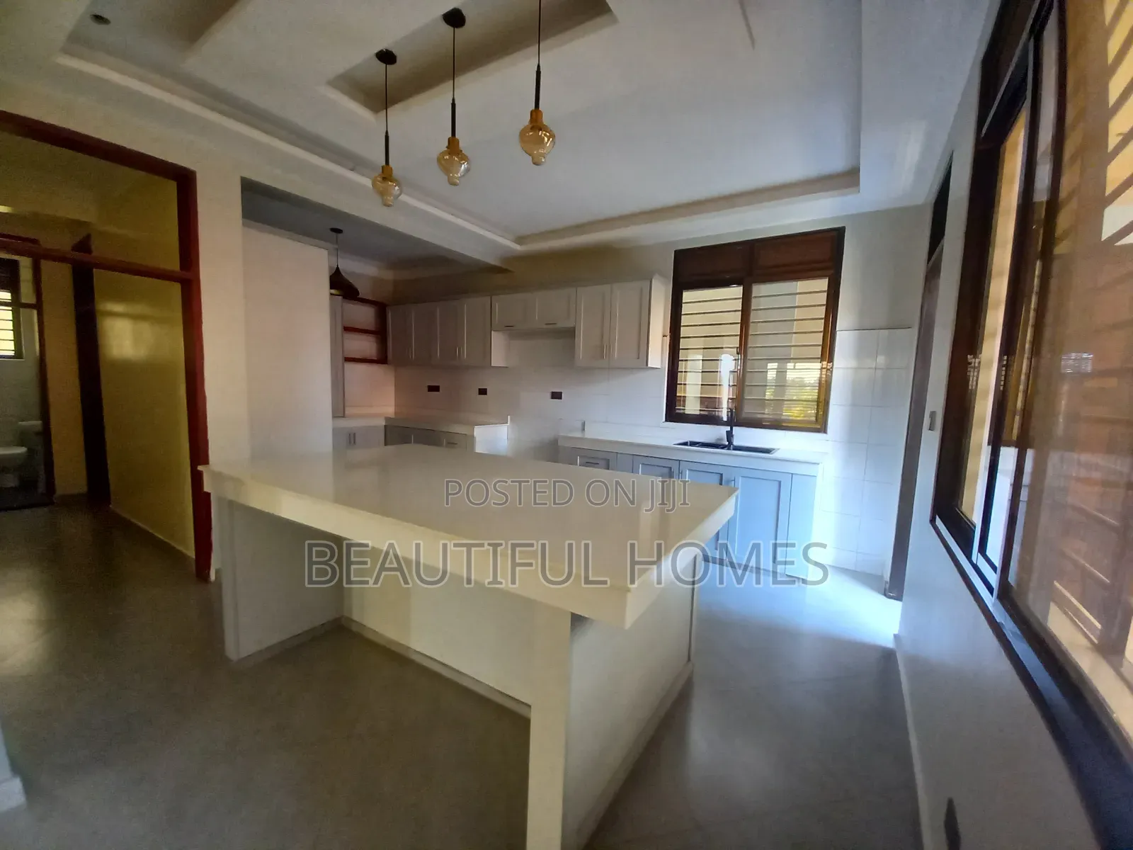 Furnished 6bdrm Mansion in Kira for sale in Kira