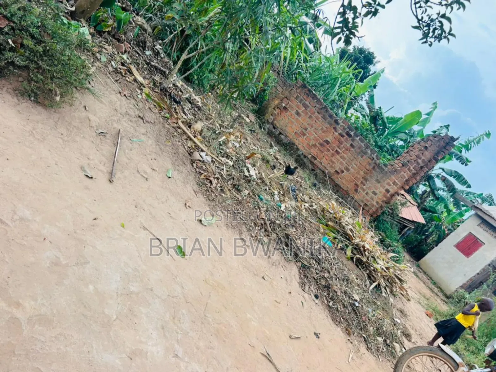 30 by 40 Plot of Land in Buyala- Malube Along Mityana Road in Muduma