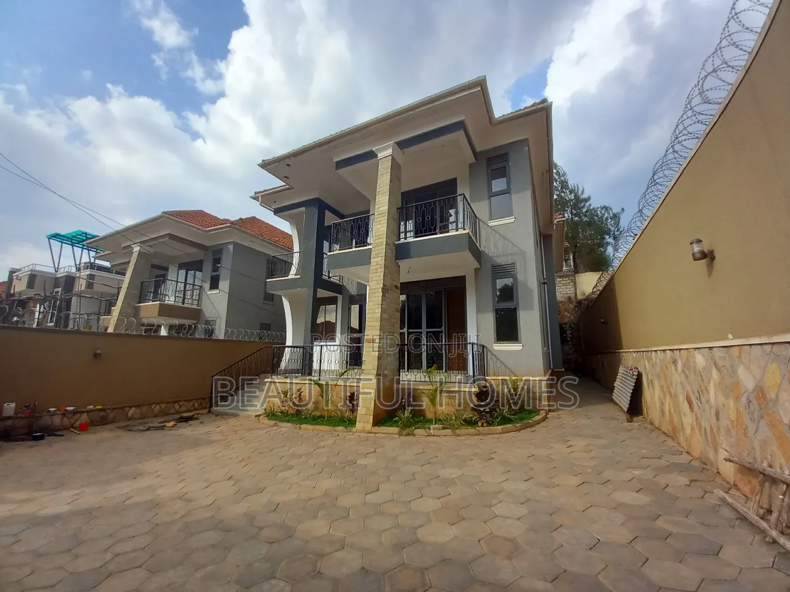 Furnished 4bdrm House in Kira for sale in Kira