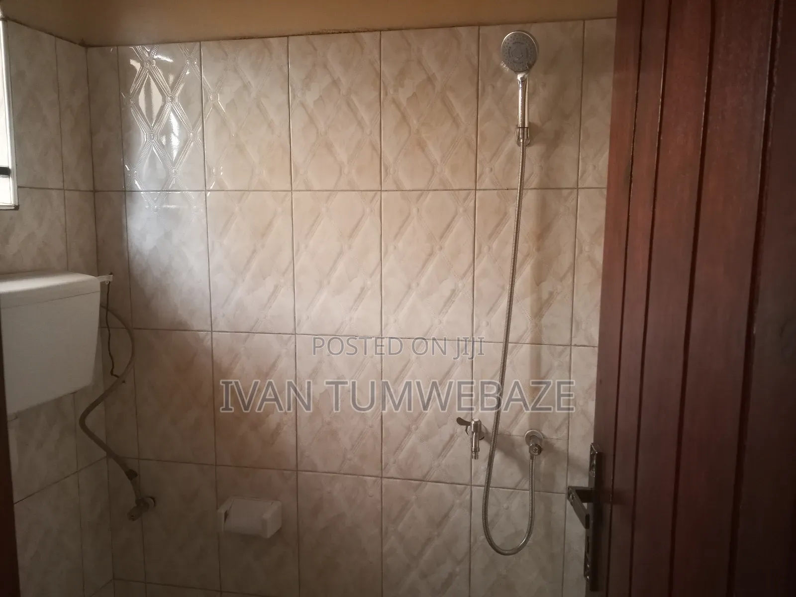 1bdrm Bungalow in Kitende Entebbe Road, Makindye for rent in Makindye