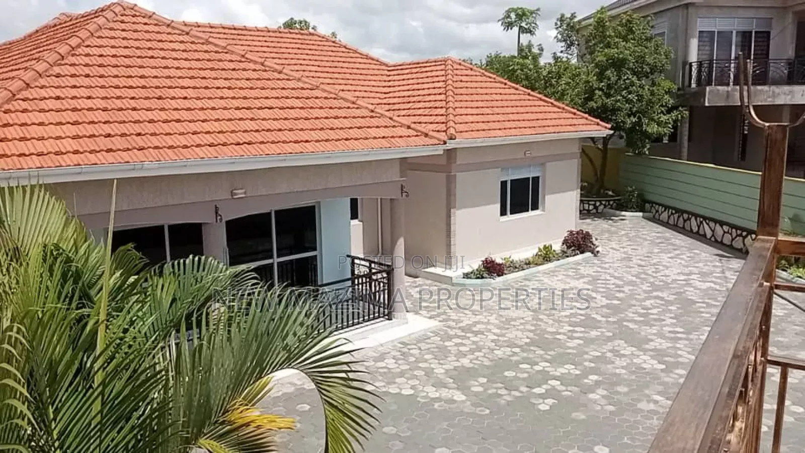 4bdrm Bungalow in Kigo Heights, Central Division for sale in Central Division