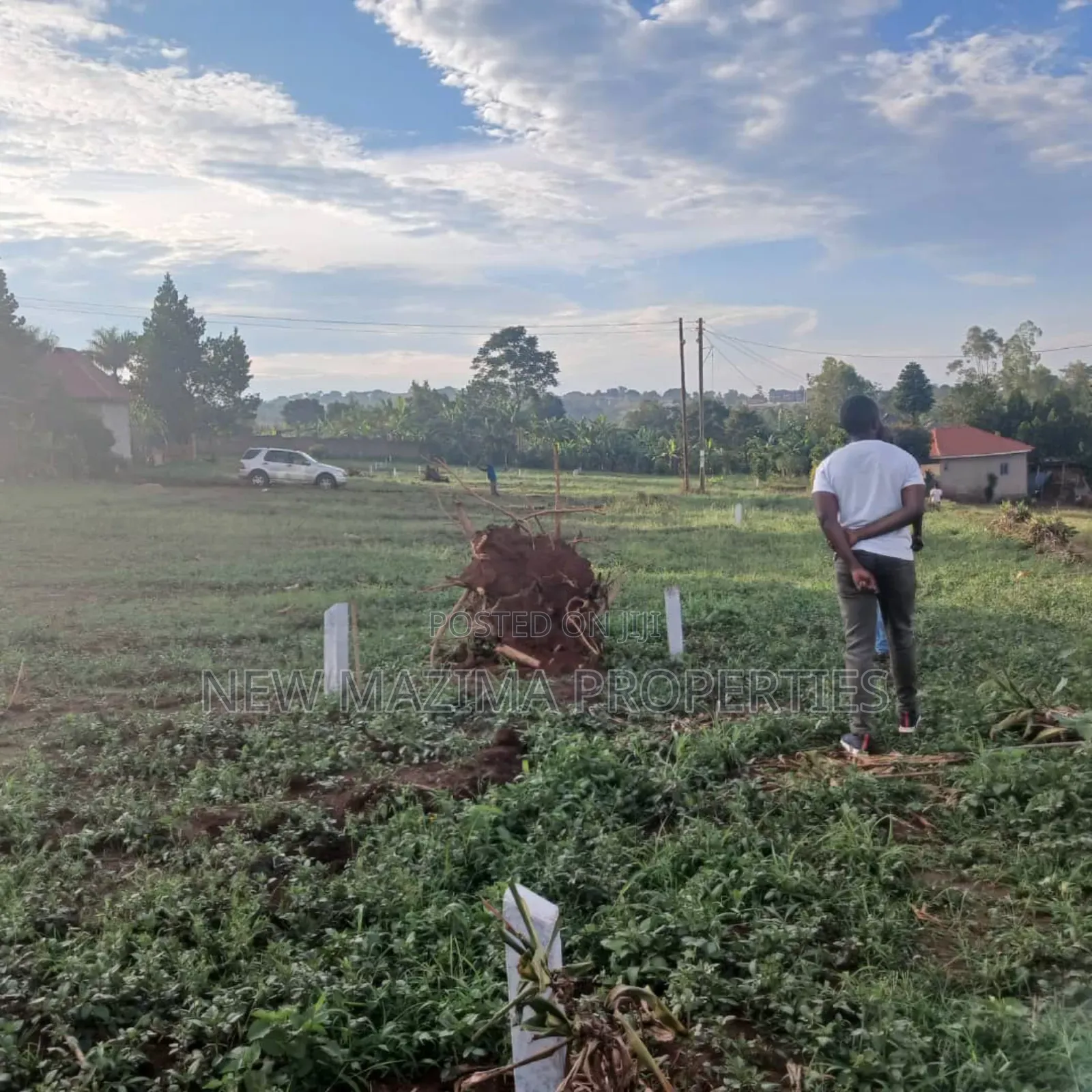 Very Classic Titled Plot on Quicksale in Heart of Bulenga Heights in Central Division