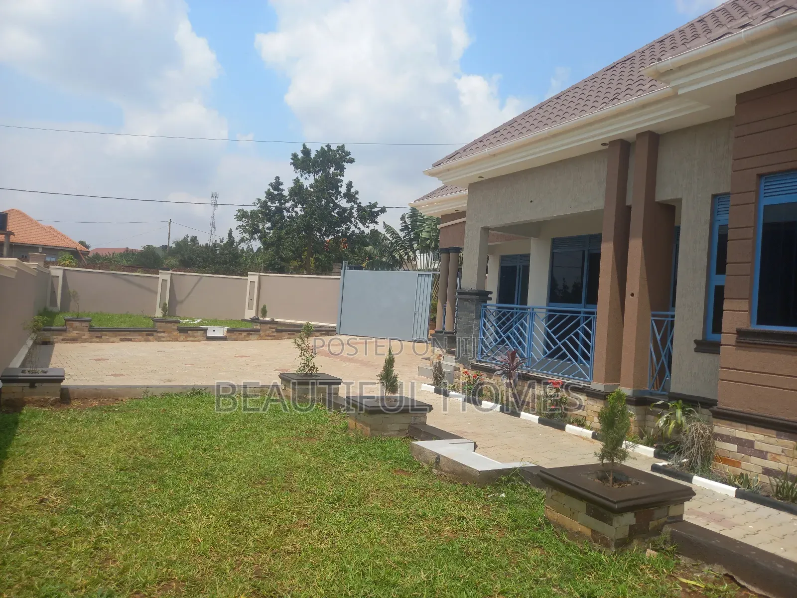 Furnished 4bdrm Bungalow in Kira for sale in Kira