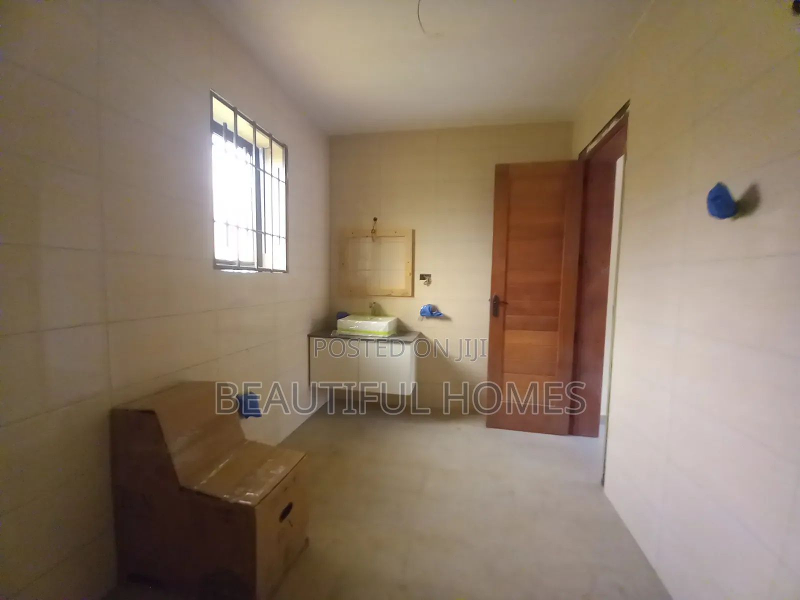 Furnished 4bdrm Maisonette in Kira, Central Division for sale in Central Division