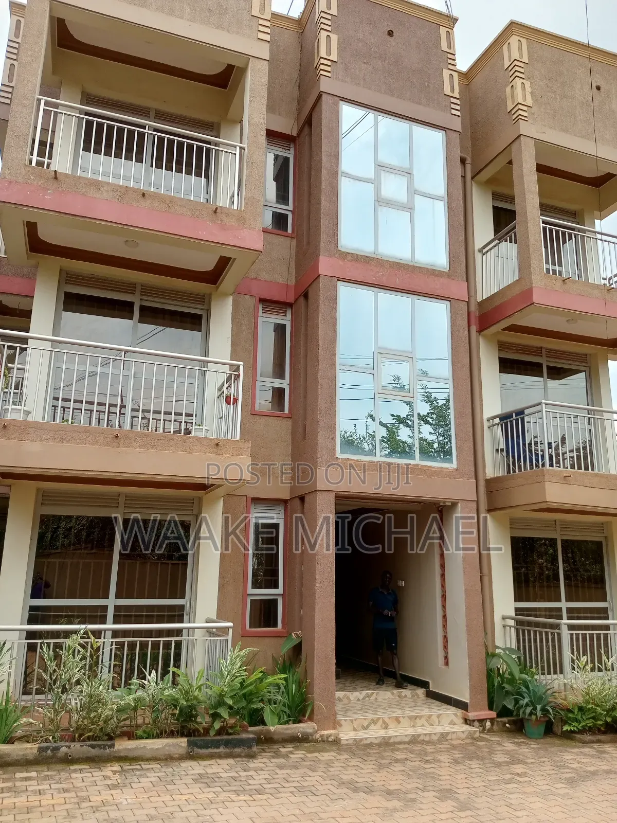 1bdrm Apartment in Kira Estate, Central Division for rent in Central Division