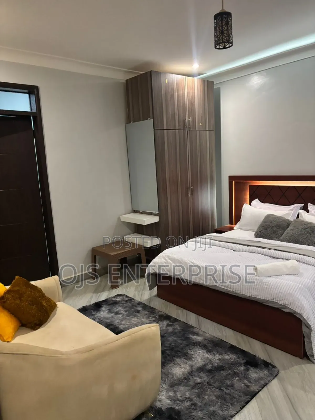 Furnished Studio Apartment in Central Division for rent in Central Division