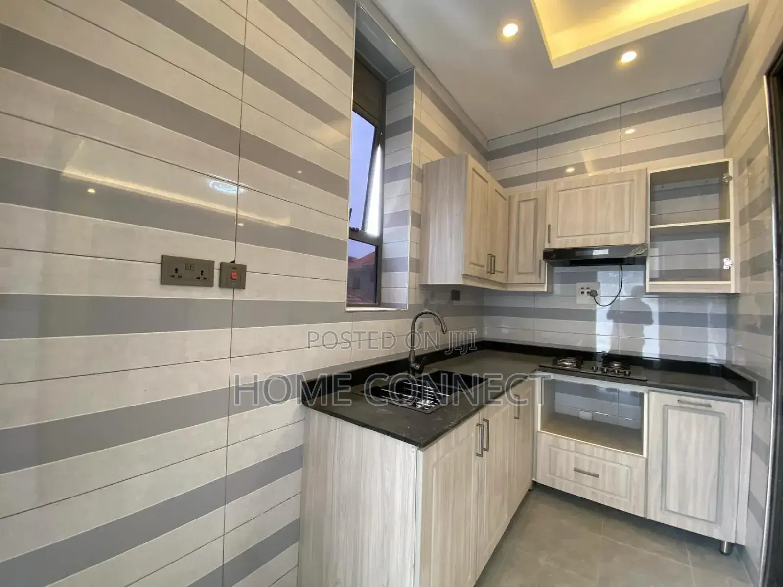 3bdrm Apartment in Muyenga, Central Division for rent in Central Division