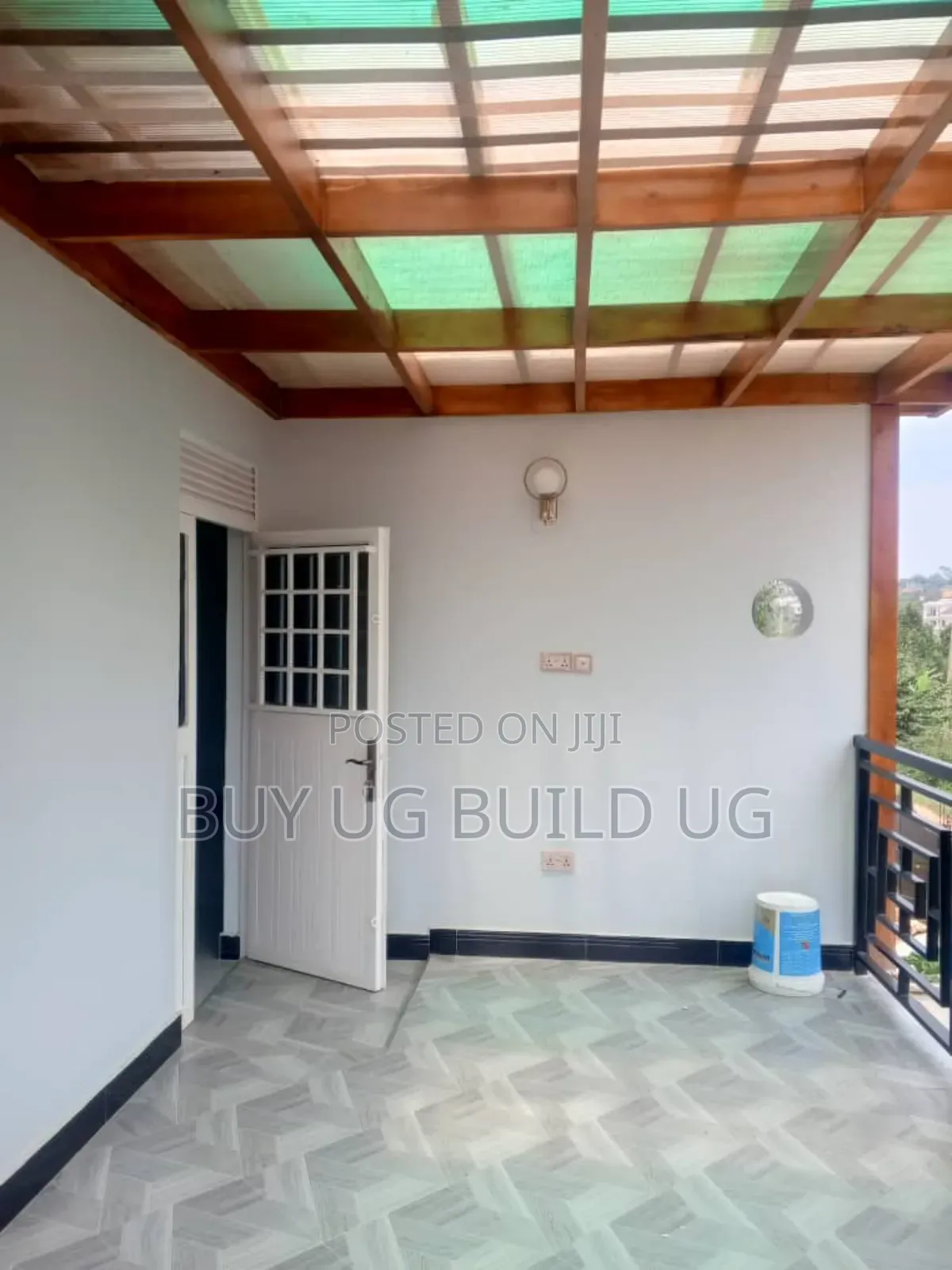 6bdrm Duplex in Kasangati Nangabo, Division B for sale in Division B