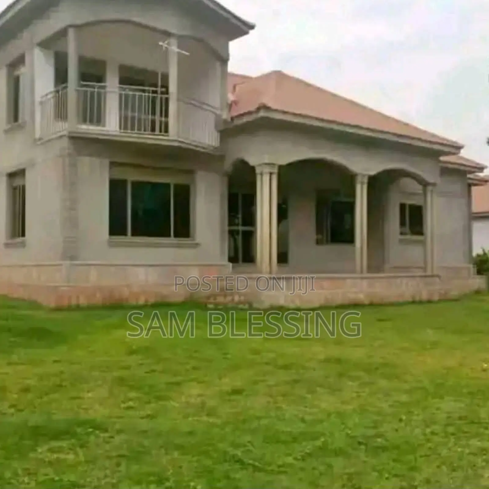 Mini Flat in Nkumba, Central Division for sale in Central Division