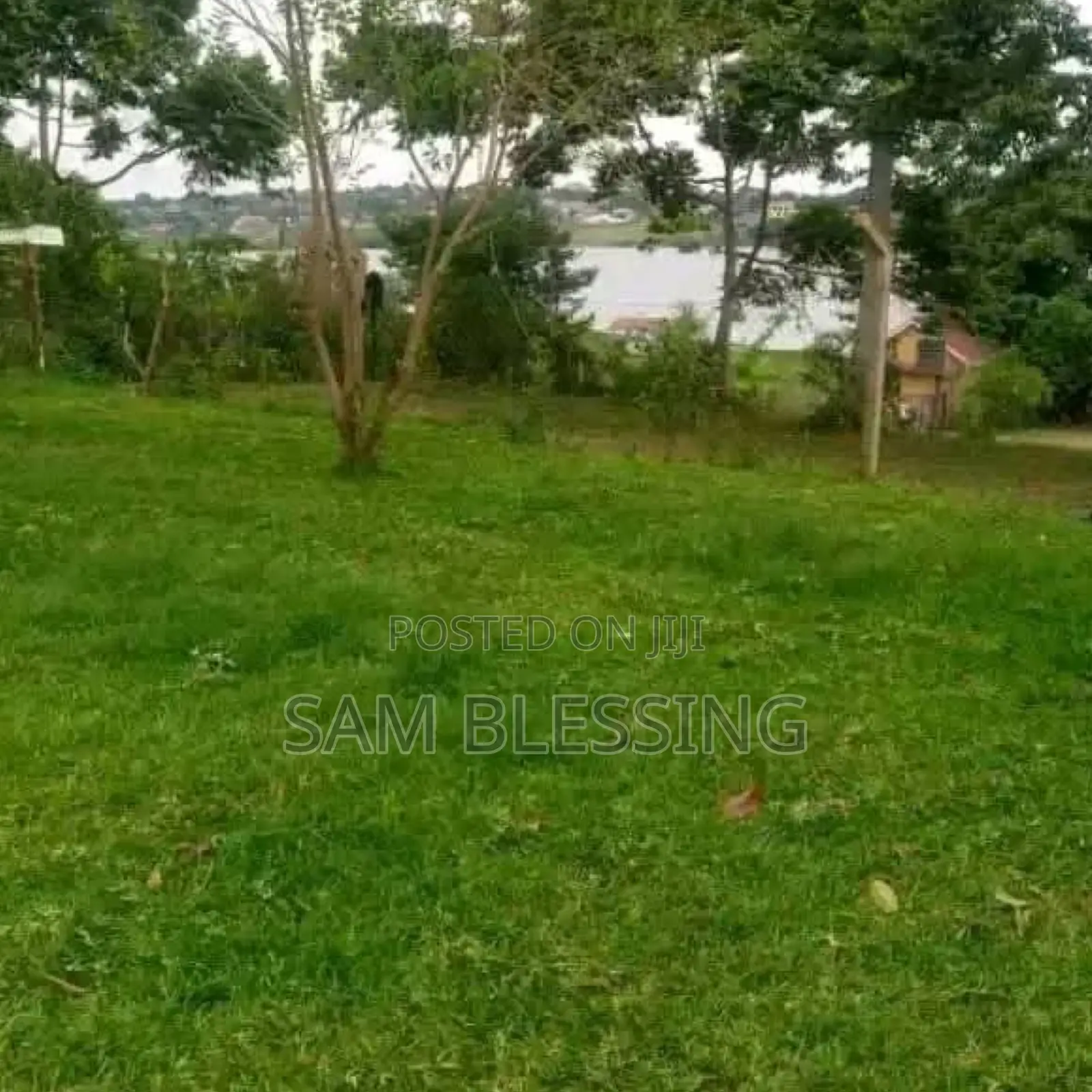 Mini Flat in Nkumba, Central Division for sale in Central Division