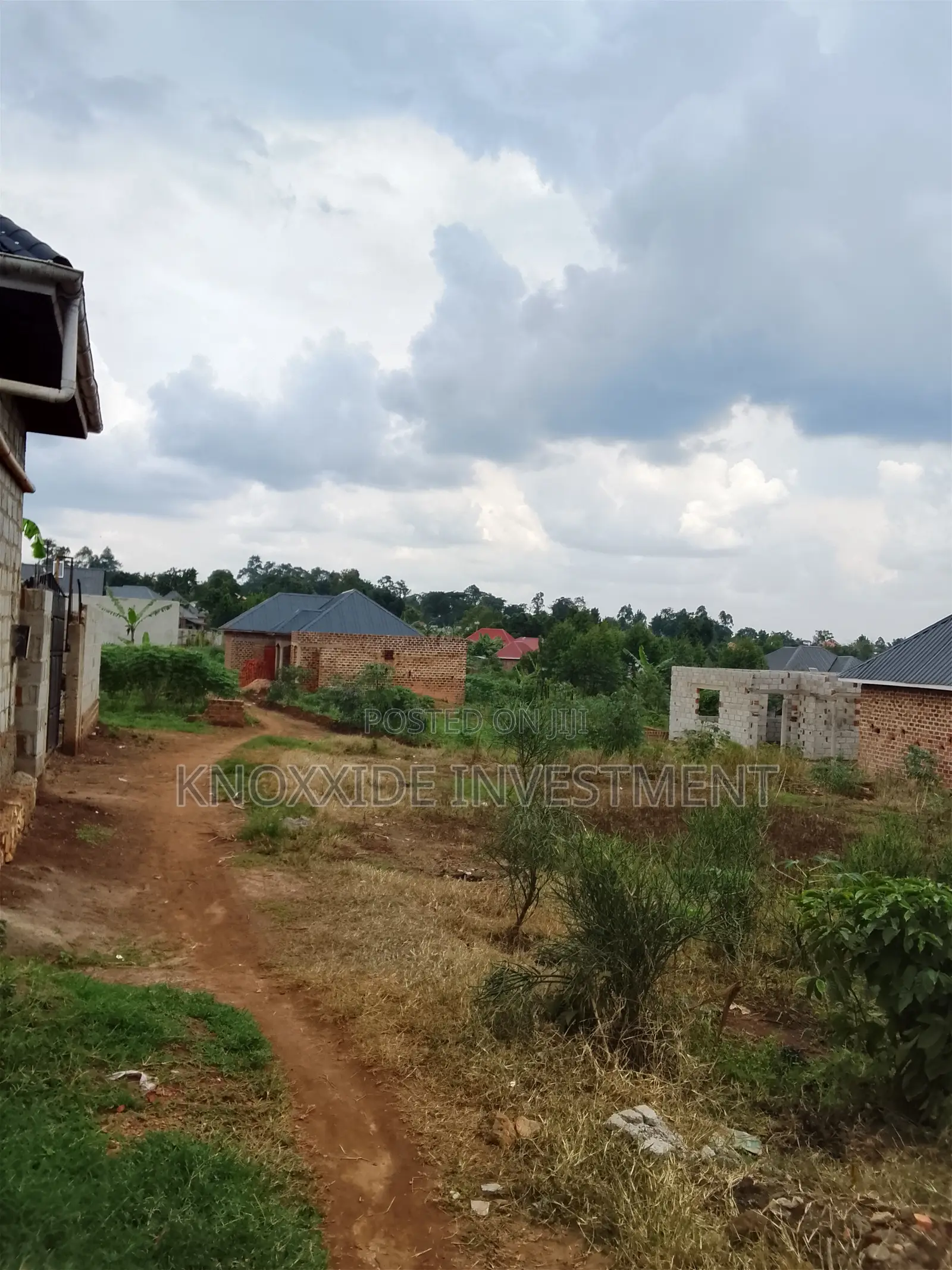 Plot for Sale 30x50ft at 15m Ugx Bukasa Temagalo Kiseka Road in Central Division