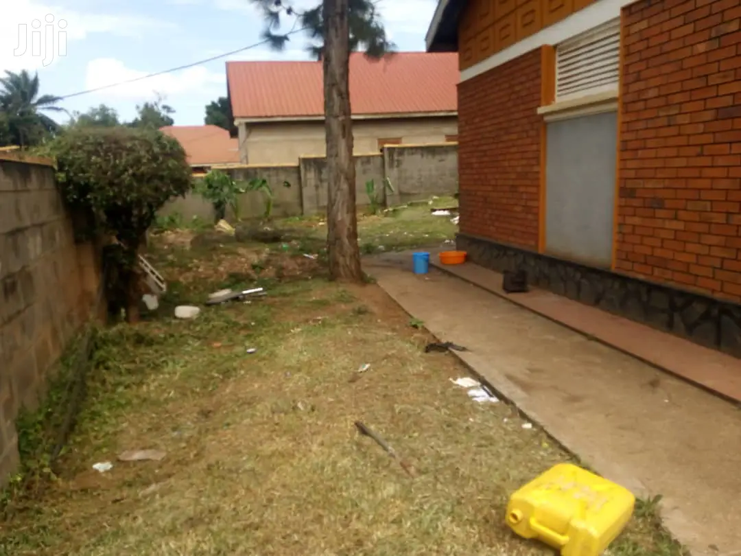 Three Bedroom House In Kisaasi For Sale in Kampala