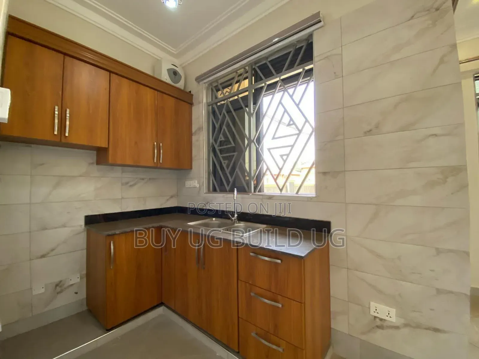 1bdrm House in Nalya, Central Division for rent in Central Division