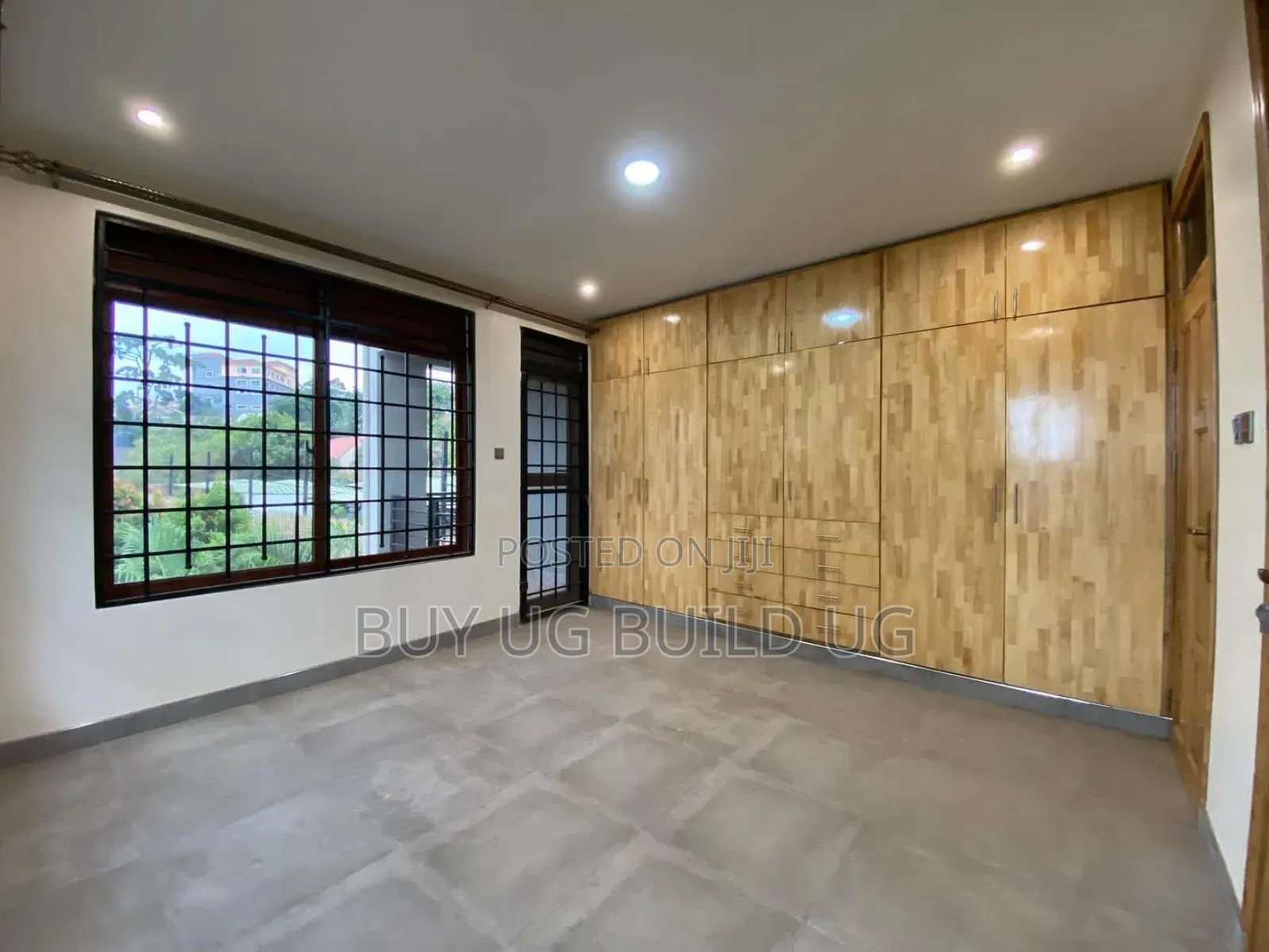 3bdrm Apartment in Kiwatule Kampala, Central Division for rent in Central Division