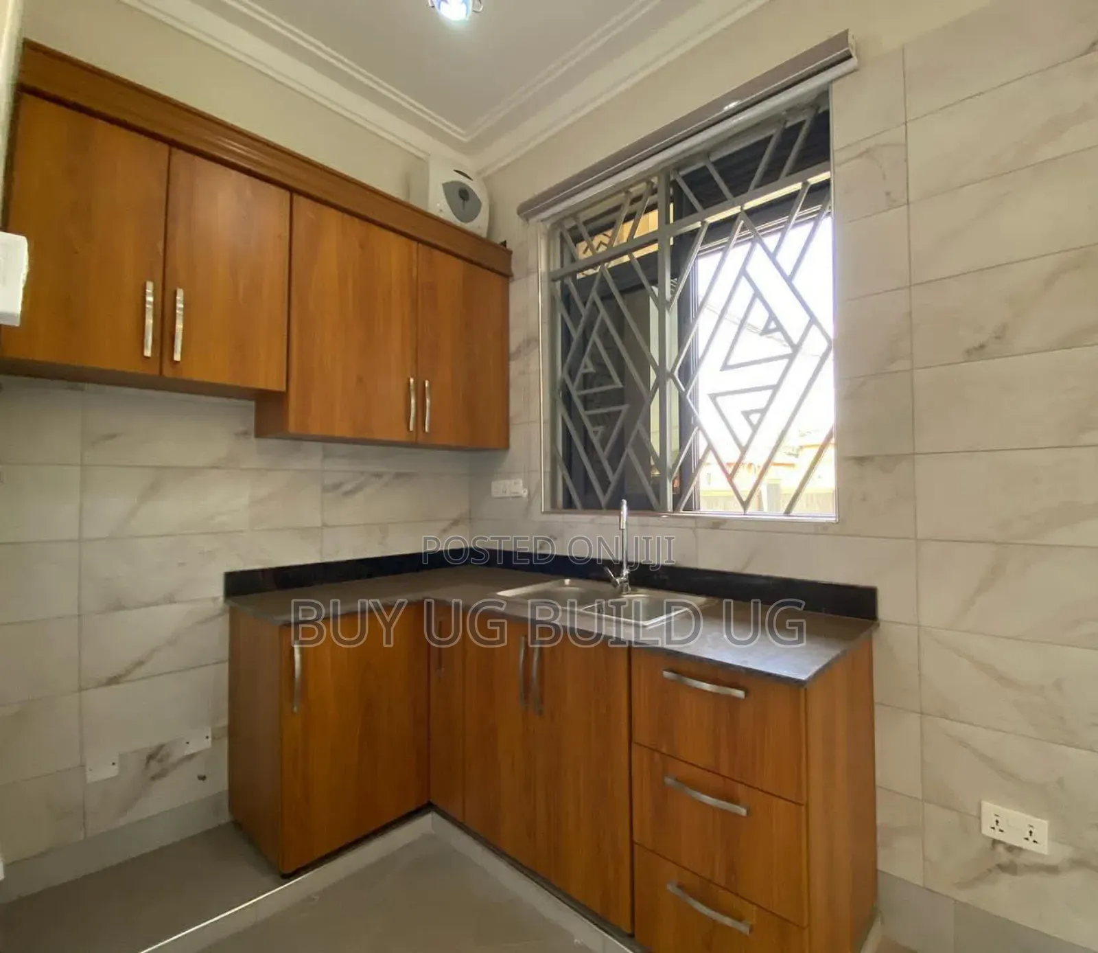 1bdrm Bungalow in Kyambogo Kampala, Central Division for rent in Central Division