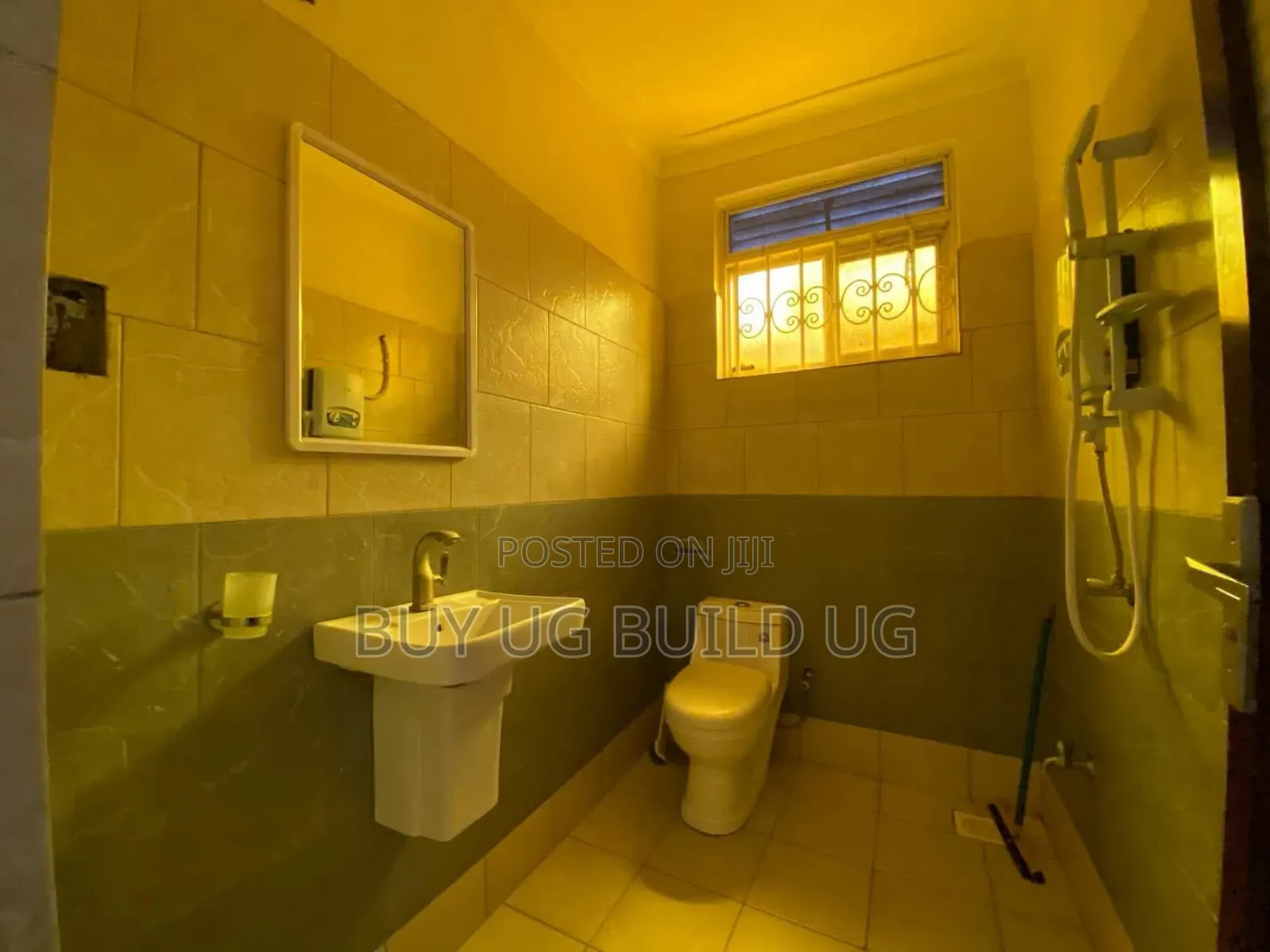 2bdrm Apartment in Kyambogo, Central Division for rent in Central Division