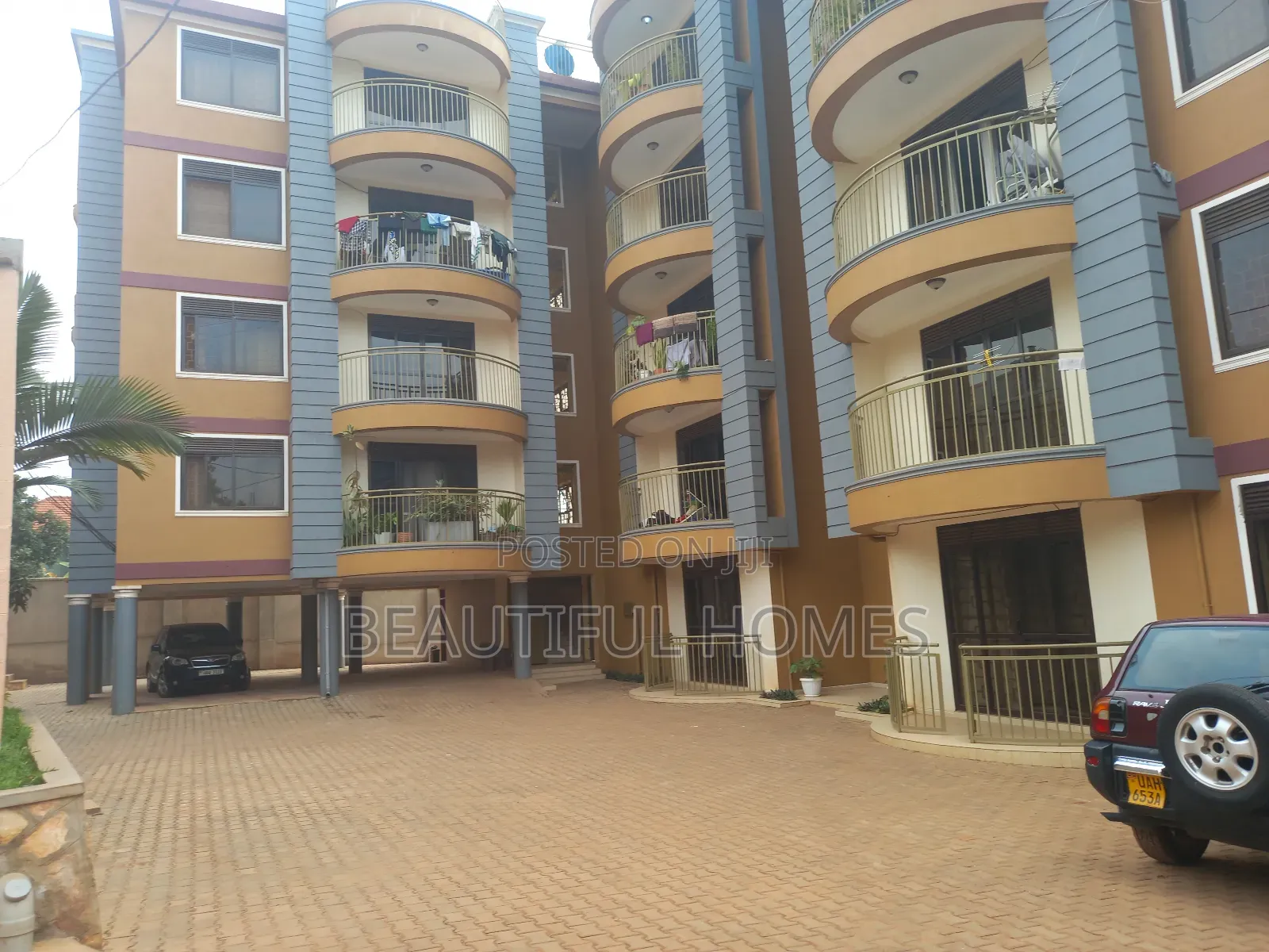 Furnished 3bdrm Condo in Kyanja, Central Division for sale in Central Division