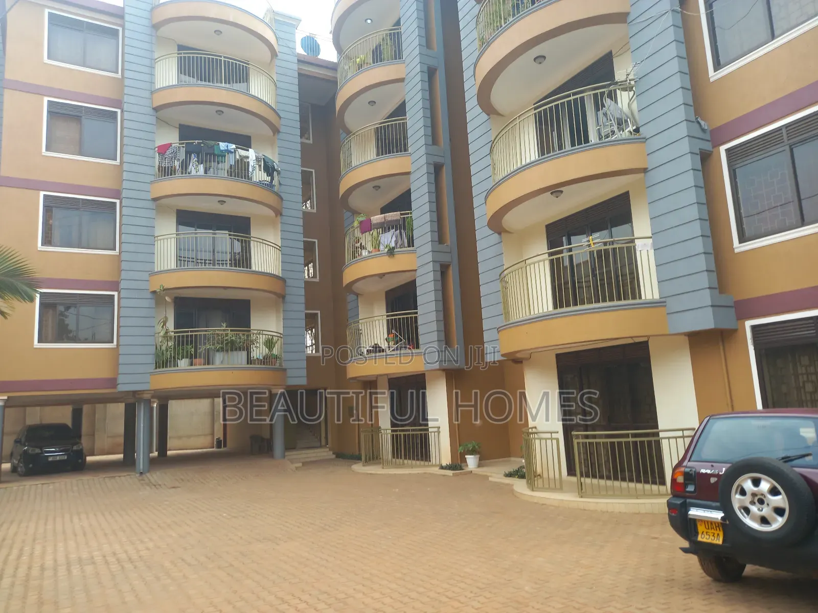 Furnished 3bdrm Condo in Kyanja, Central Division for sale in Central Division