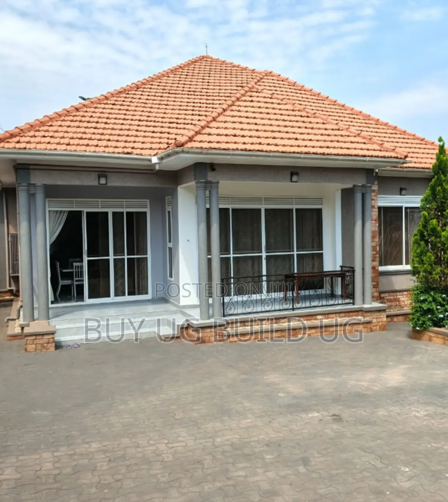 4bdrm Bungalow in Kira Mamelto Road for sale in Kira