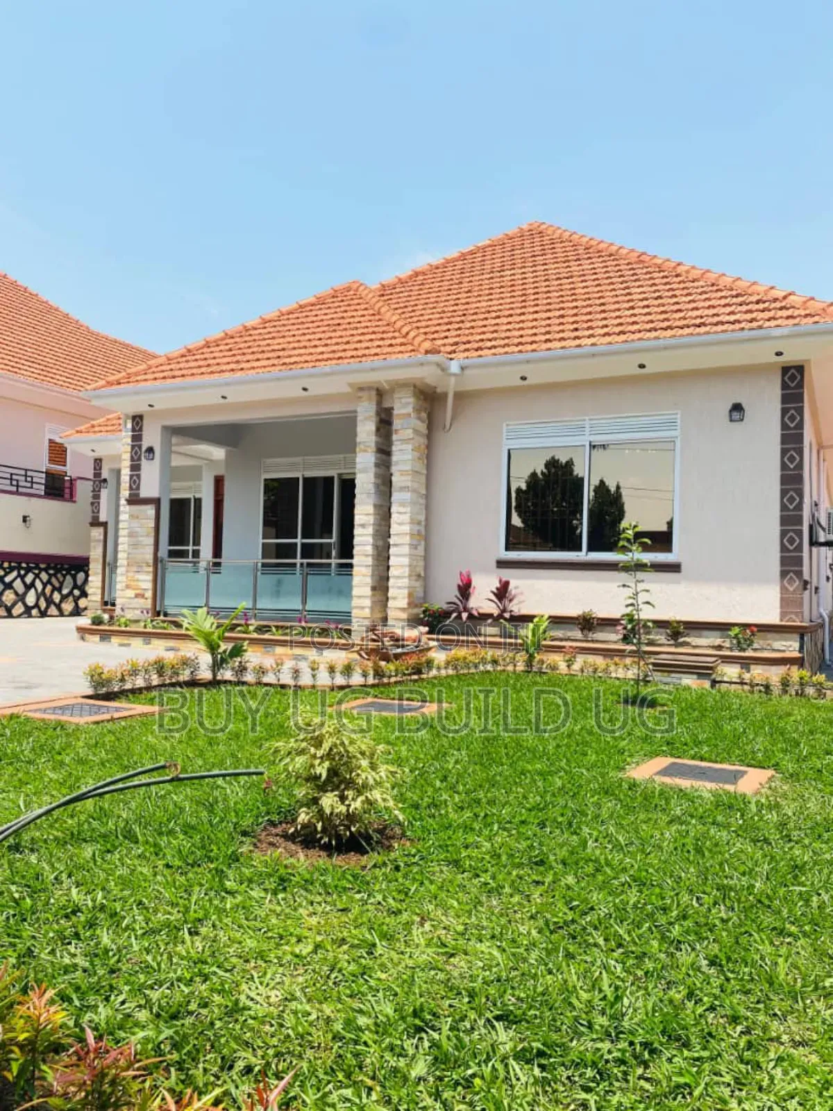 4bdrm Bungalow in Bwebajja Entebbe, Division A for sale in Division A