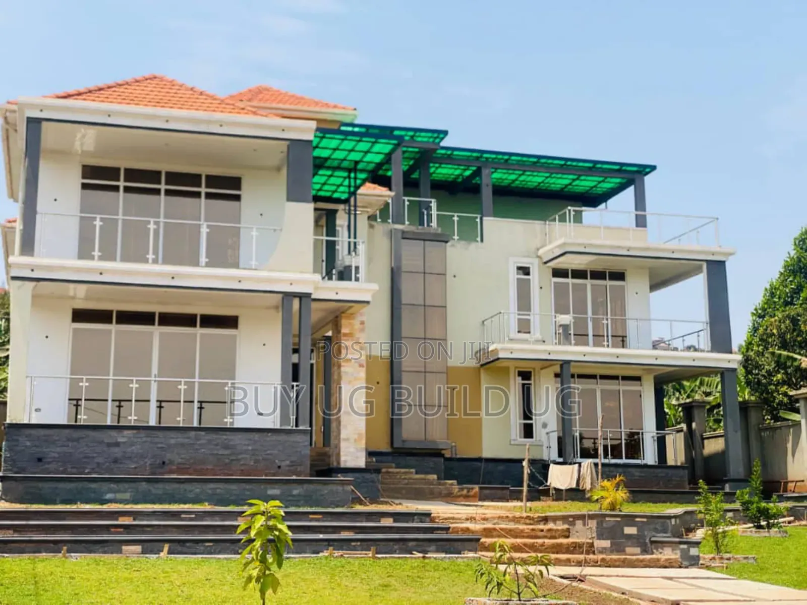 6bdrm Mansion in Bwebajja Akright, Division B for sale in Division B